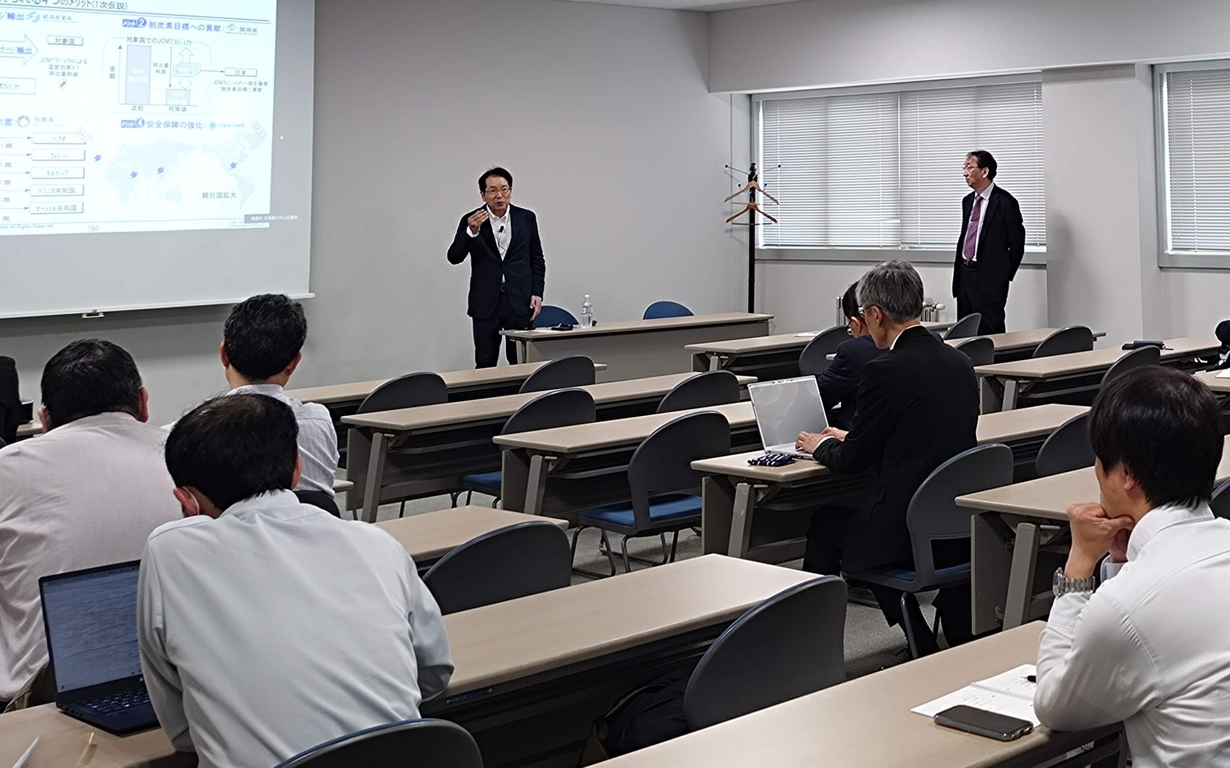 北海道大学グリーントランスフォーメーション先導研究センター主催「第8回GXサロン」にて、代表取締役社長 佐々木が講演